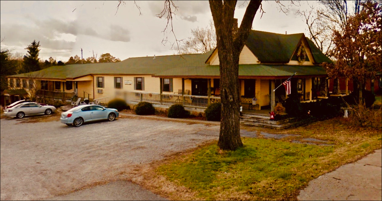 Ashley House Bed & Breakfast historic inn in Melbourne, Arkansas